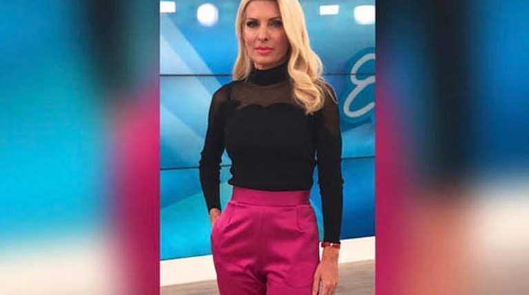 η sexy εμφάνιση της Μενεγάκη στην εκπομπή Rnew