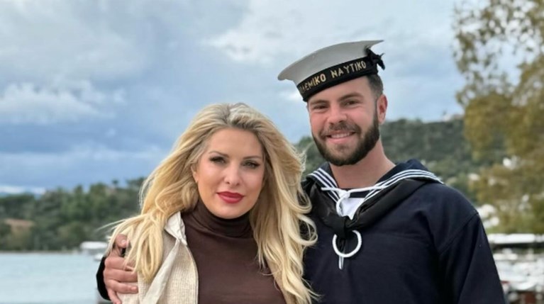 Ελένη Μενεγάκη Άγγελος Λάτσιος