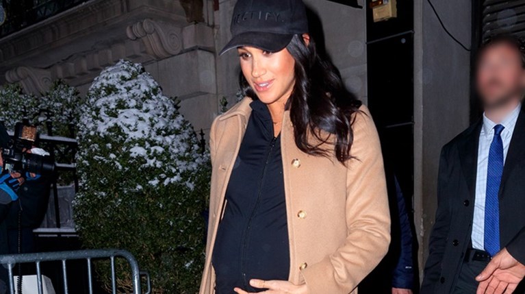 Meghan Markle R