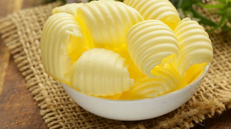 Μαργαρίνη ή βούτυρο; Να τι πρέπει να ξέρεις πριν αγοράσεις