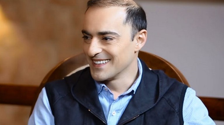 Θανάσης Αλευράς