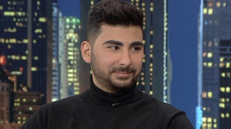 Ο Κωνσταντίνος Παντελίδης στο The 2Night Show