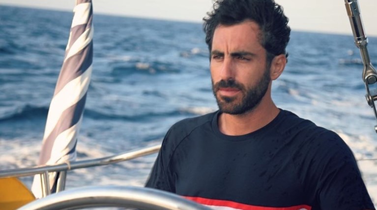 Γιάννης Αποστολάκης