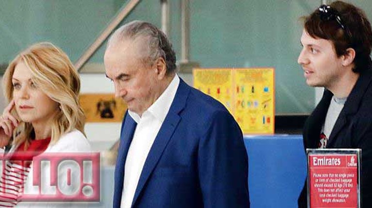 HELLO - Έλλη Στάη, Νίκος Μουνδρέας R