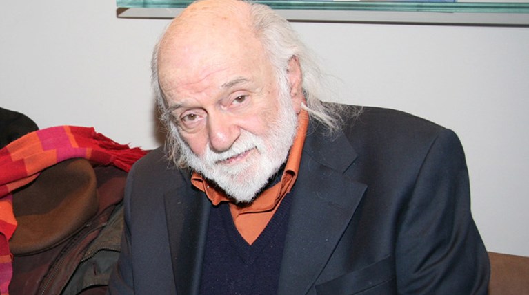 Νάνος Βαλαωρίτης