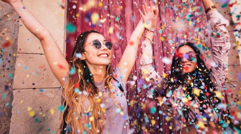 SUMMER STYLE PARTY