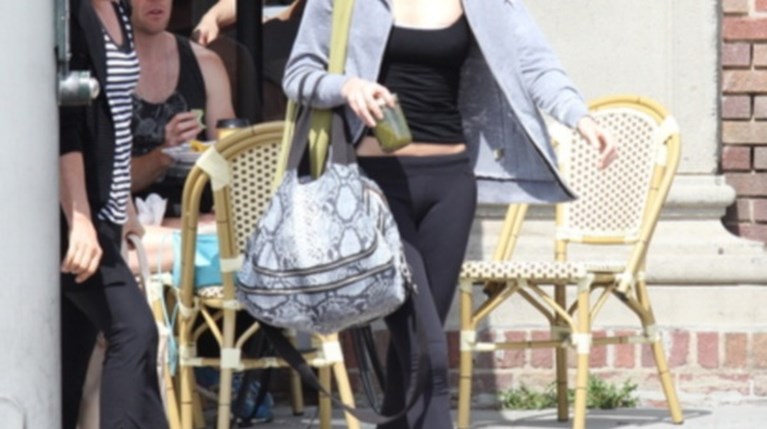 Σαρλίζ Θέρον