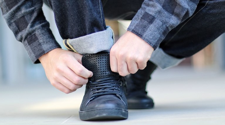 Ποια είναι τα sneakers που δεν «ξέφτισαν» στο πέρασμα του χρόνου
