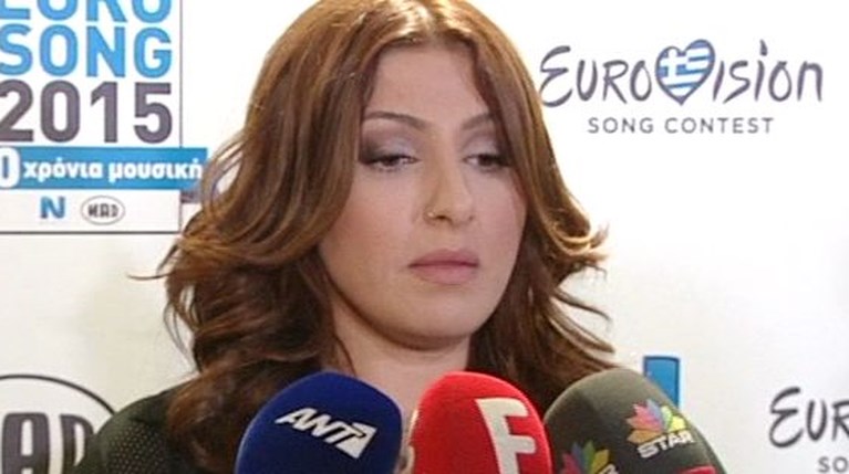 Έλενα Παπαρίζου