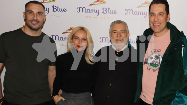 Ιάσων Τσαρούχας (Mamy Blue), Μαρία Μπεκατώρου, Μάκης Τσέλιος, Χάρης Σιανίδης