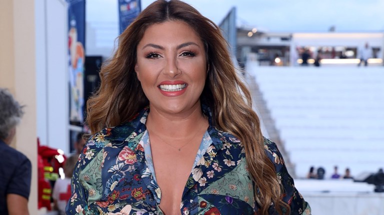 Έλενα Παπαρίζου