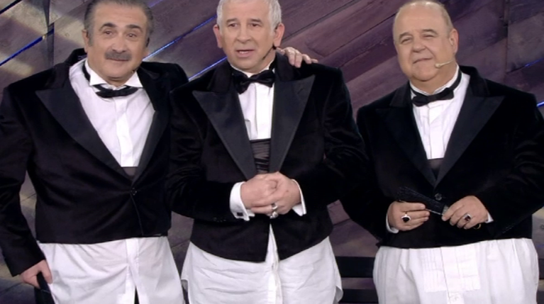 Ο Λαζόπουλος με guest stars Φιλιππίδη & Χαϊκάλη! 