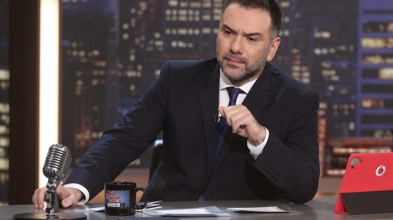 Γρηγόρης Αρναούτογλου - Στα γυρίσματα της πρώτης εκπομπής του «The 2Night Show» (2)