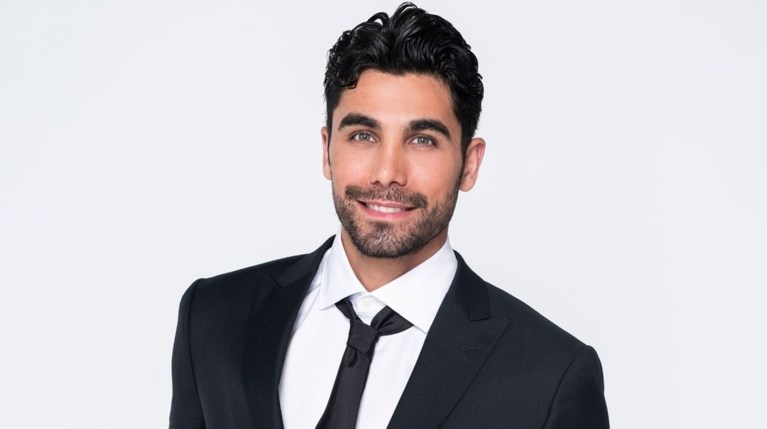 Παναγιώτης Βασιλάκος Bachelor Rnew