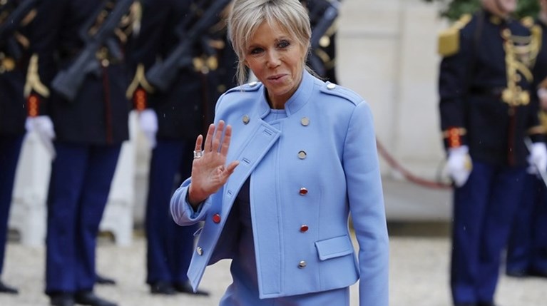 Brigitte Macron r