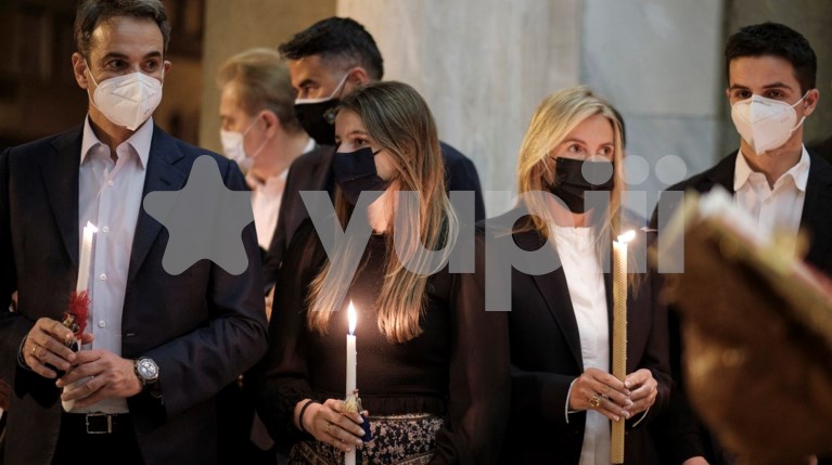 Ανάσταση οικογένειας Μητσοτάκη