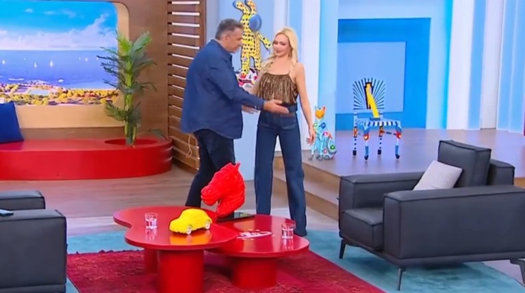 Γιώργος Λιάγκας Βίκυ Κάβουρα