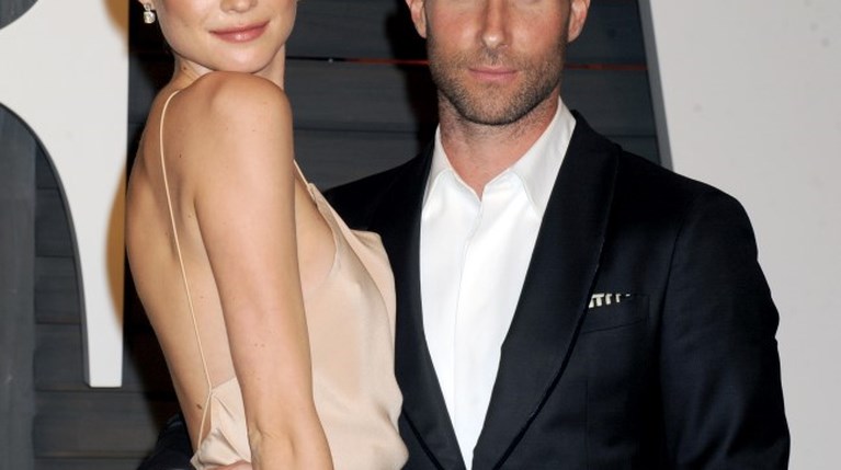 Adam Levine - Behati Prinsloo