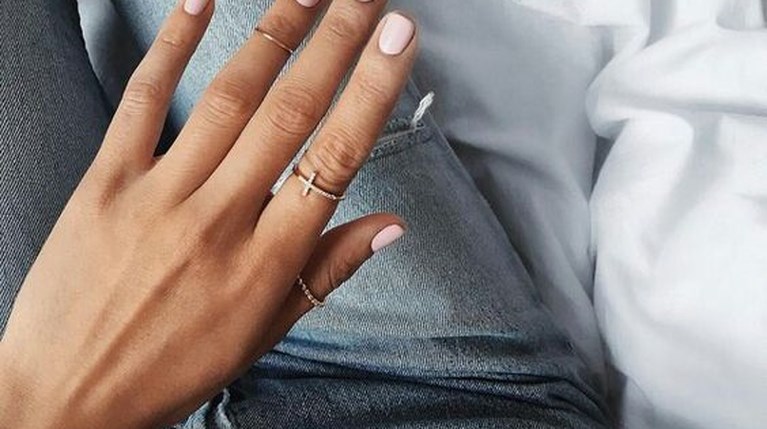 nails