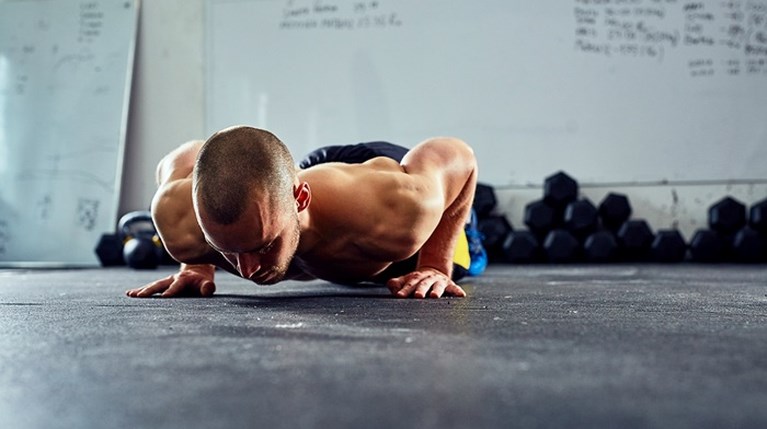 Αυτός ο τύπος δημιούργησε το πιο γρήγορο fitness πρόγραμμα του πλανήτη