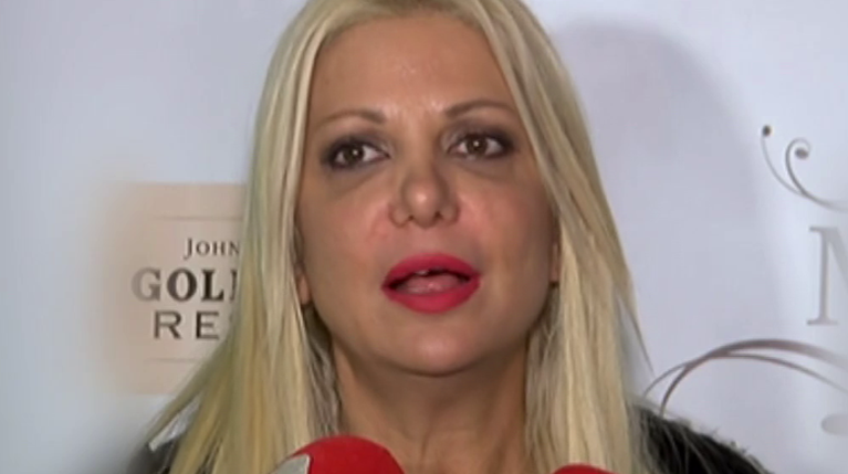 Στέλλα Μπεζαντάκου