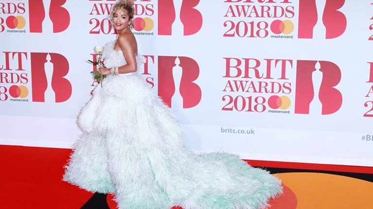 Brit Awards 2018 Οι λεπτομέρειες που ξεχωρίσαμε στο φετινό red carpet