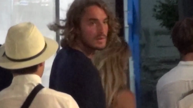 Στέφανος Τσιτσιπάς στη Μύκονο