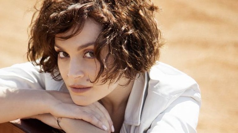 Ελεονωρα Ζουγανέλη. R