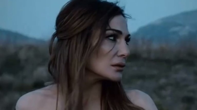 Δέσποινα Βανδή - Πέτρα