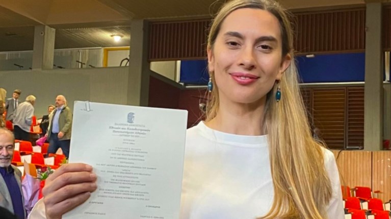 Βίκυ Βολιώτη