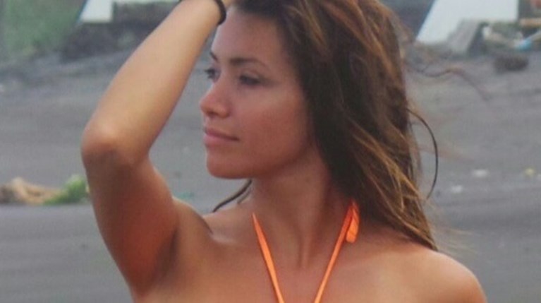 Όλγα Φαρμάκη R