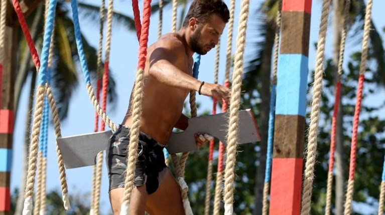 Survivor - Γιώργος Αγγελόπουλος