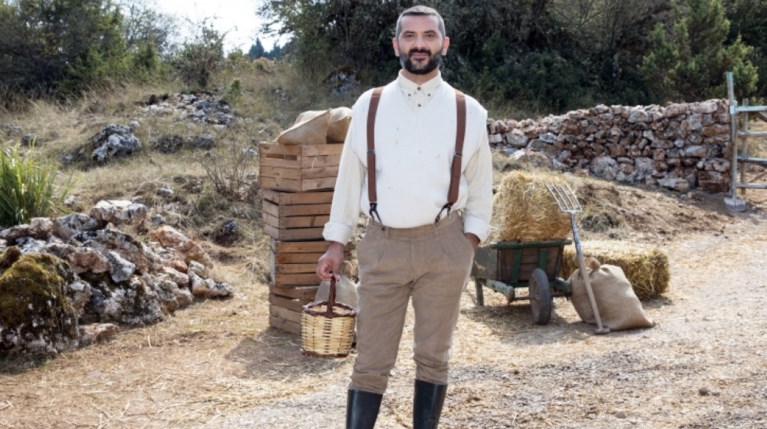 Φάρμα - Λεωνίδας Κουτσόπουλος -Rnew