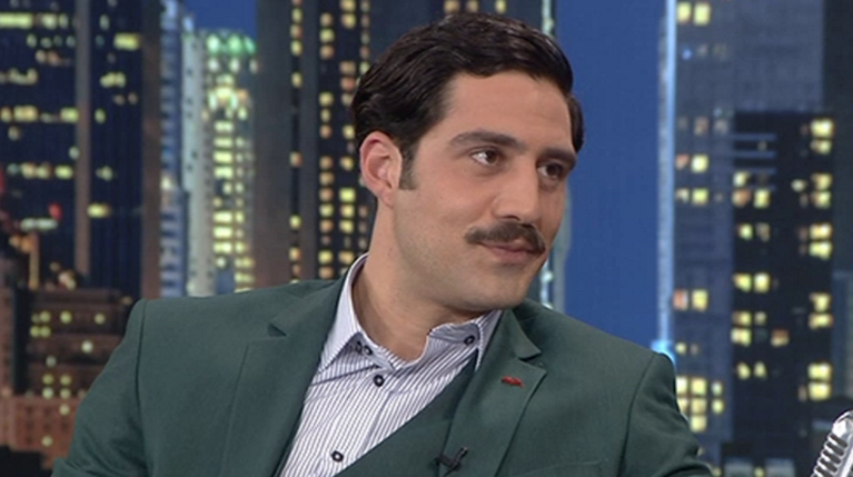 Ο Νίκος Λεκάκης στο The 2Night Show