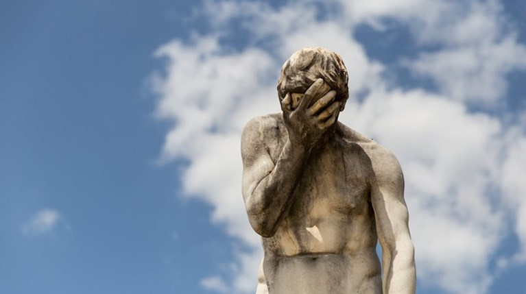 Γιατί οι θεωρίες συνωμοσίας είναι πραγματικά επικίνδυνες