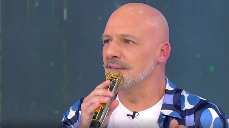 Νίκος Μουτσινάς