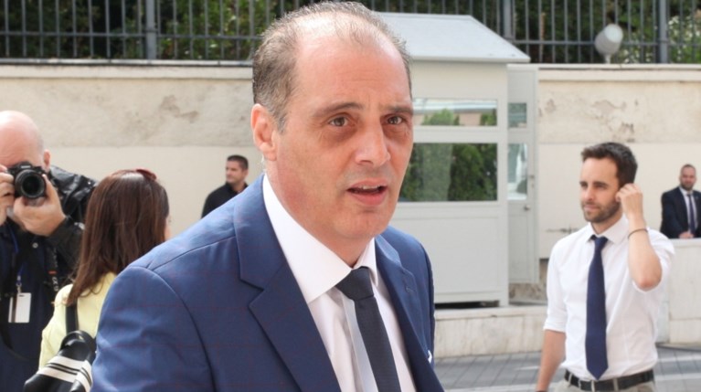 ΚΥΡΙΑΚΟΣ ΒΕΛΟΠΟΥΛΟΣ