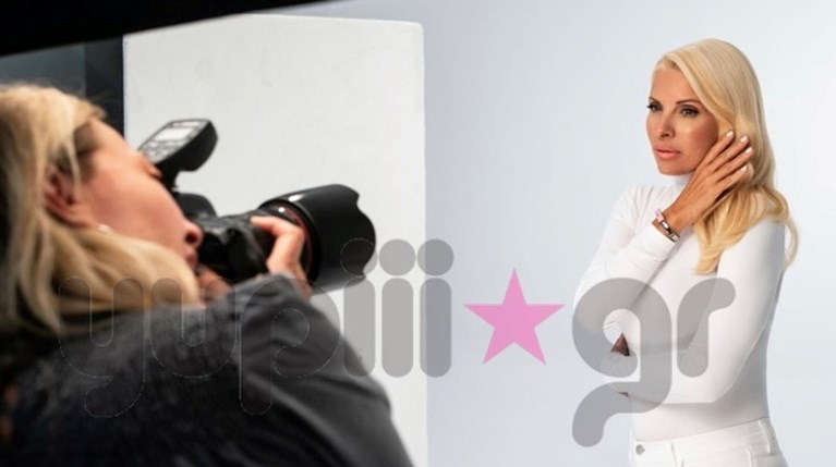 Ελένη Μενεγάκη βραχιολάκι (1)