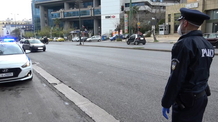 Από πόσα αυτοκίνητα αφαιρέθηκαν οι πινακίδες το τετραήμερο του Πάσχα