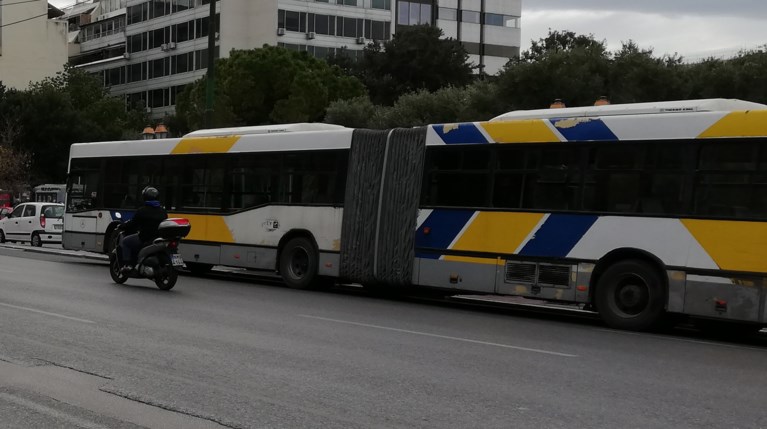 1.000 νέα λεωφορεία χρειάζονται σε Αθήνα - Θεσσαλονίκη