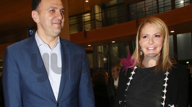 Βασίλης Κικίλιας & Τζένη Μπαλατσινού στην επίσημη πρεμιέρα «Από Σμύρνη... Σαλονίκη» (1)