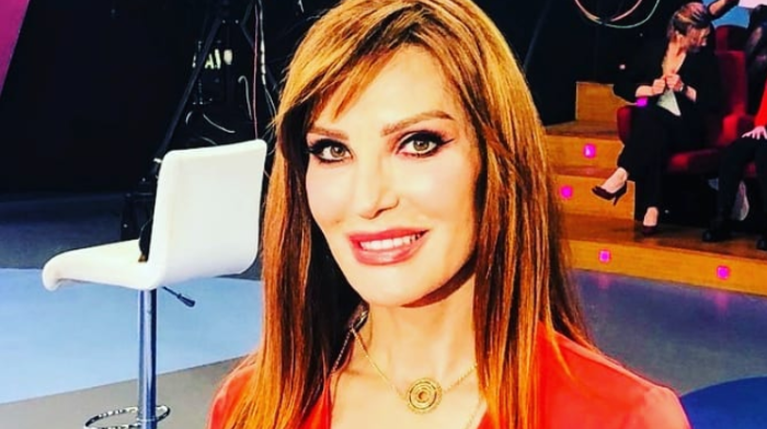 Βίκυ Χατζηβασιλείου