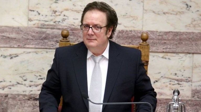 Βαίτσης Αποστολάτος