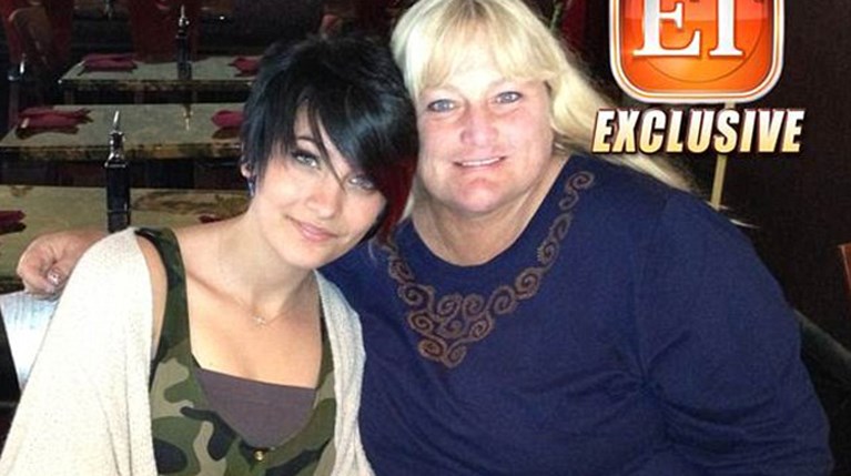 Πάρις Τζάκσον και Ντέμπι Ρόου