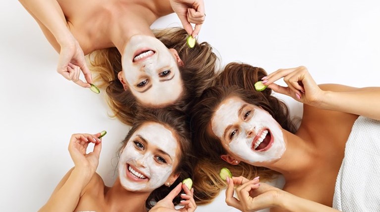 5 ολοκαίνουργια skincare προϊόντα που κυκλοφορούν τον Ιανουάριο