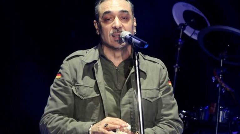 Νότης Σφακιανάκης (1)