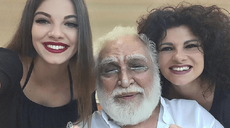 Τζένη Καζάκου 