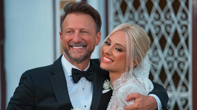 Κώστας Καραφώτης×Κάτια Μάνου×