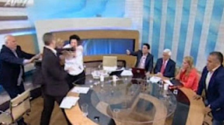αντ1-κανέλλη-κασιδιάρης