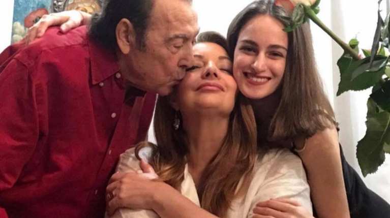 Maria Boskopoyloy H Anarthsh Apo Ta Prwta Gene8lia Xwris Ton Patera Ths Celebrities Eidhseis Yupiii Gr